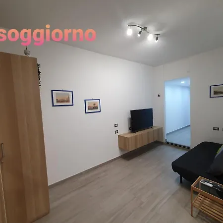 Guest house @home *
